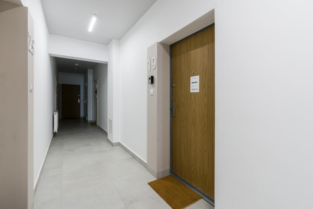 Niedzialkowskiego 25 Apartments Stary Browar City Center By Renters Prestige Познан Екстериор снимка